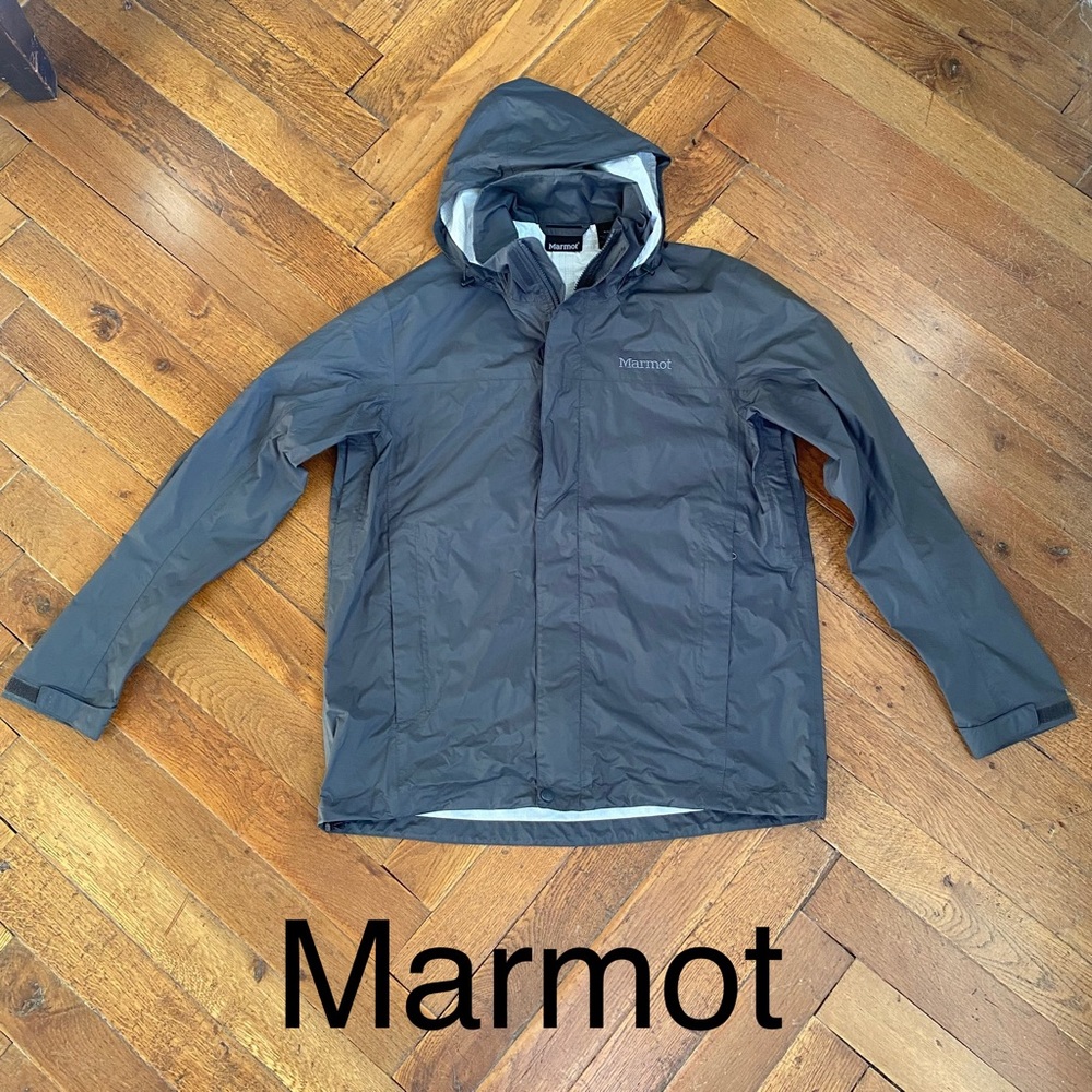 Marmot Men’s Rain Jacket - size M